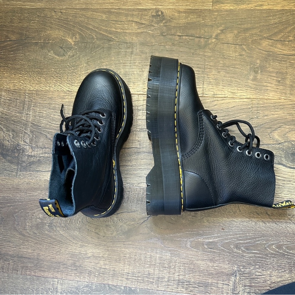 Dr Martens 1460 Pascal Max Platform Boots